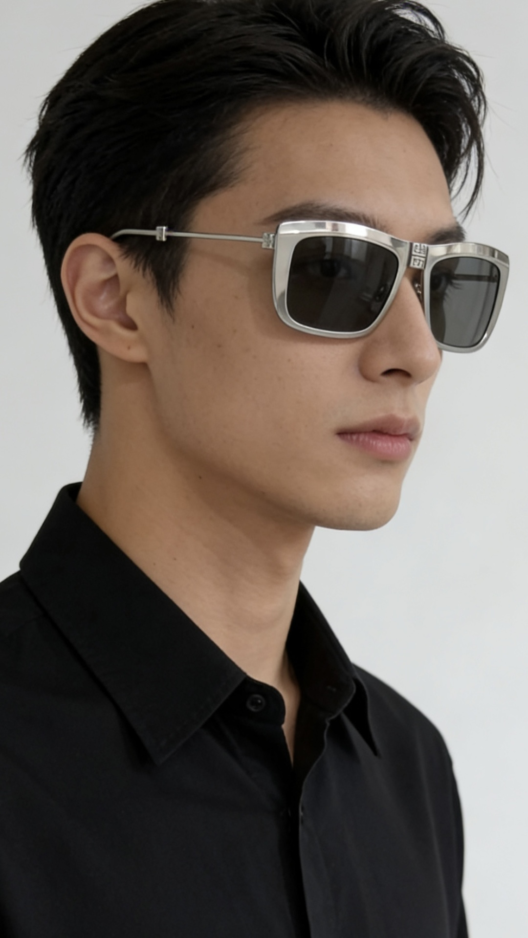 GIVENCHY * Mod：7901/sSize：57-21-135折叠Foldable sungla