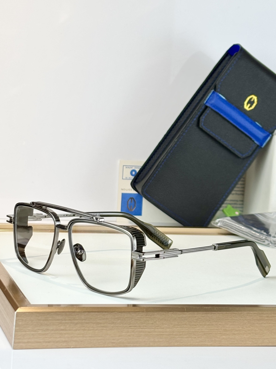 T-HENRI纯手工打造限量收藏版MODEL：MULSANNESIZE:57口17-147