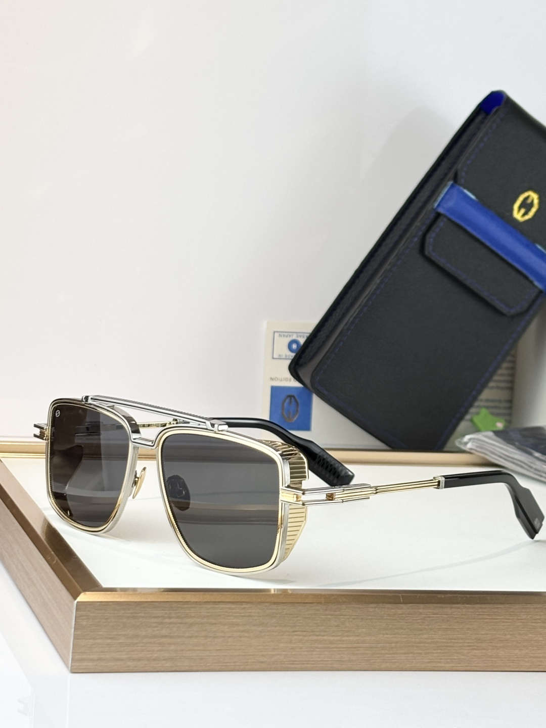 T-HENRI纯手工打造限量收藏版MODEL：MULSANNESIZE:57口17-147