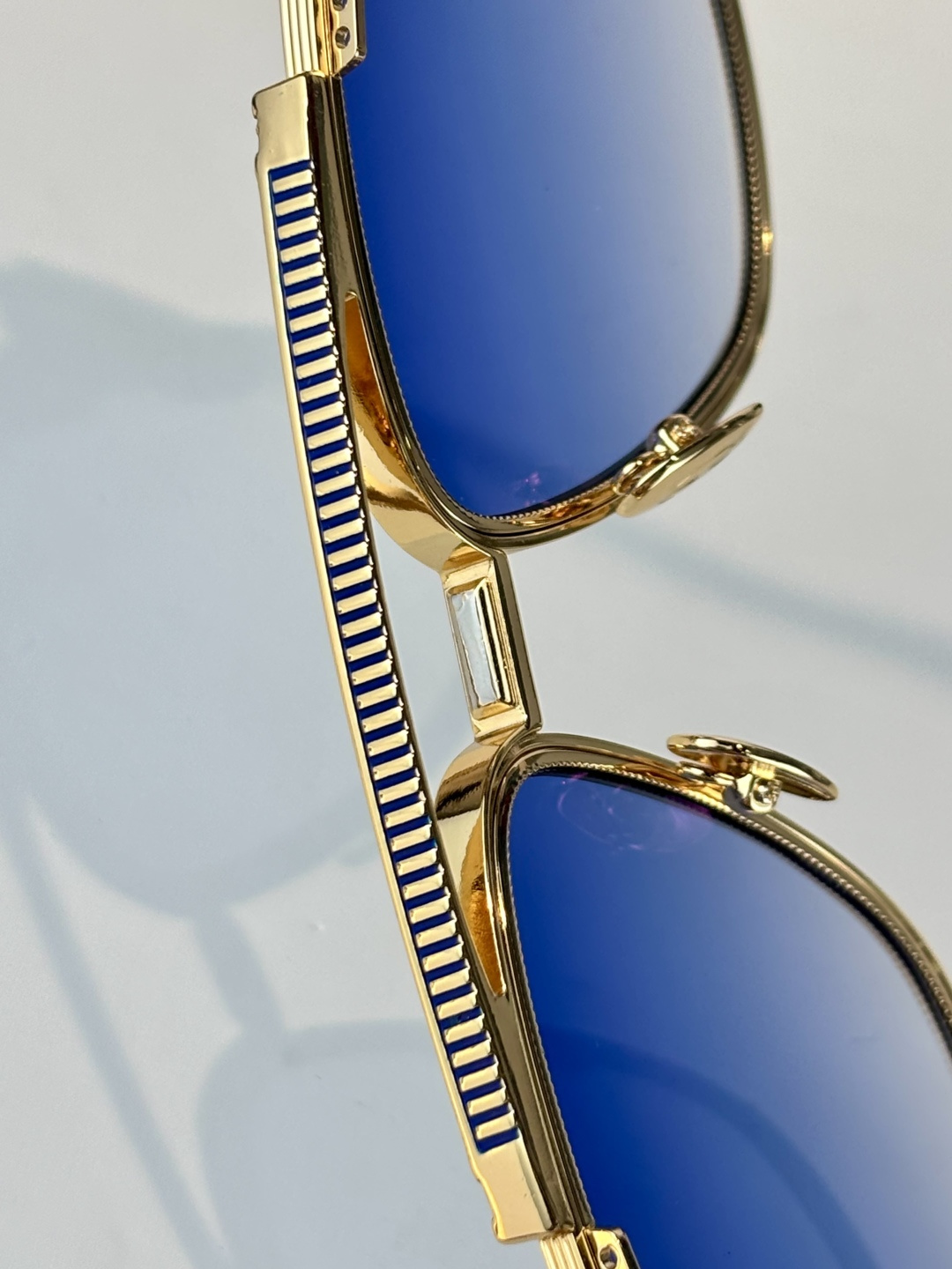 T-HENRI纯手工打造限量收藏版MODEL：MULSANNESIZE:57口17-147