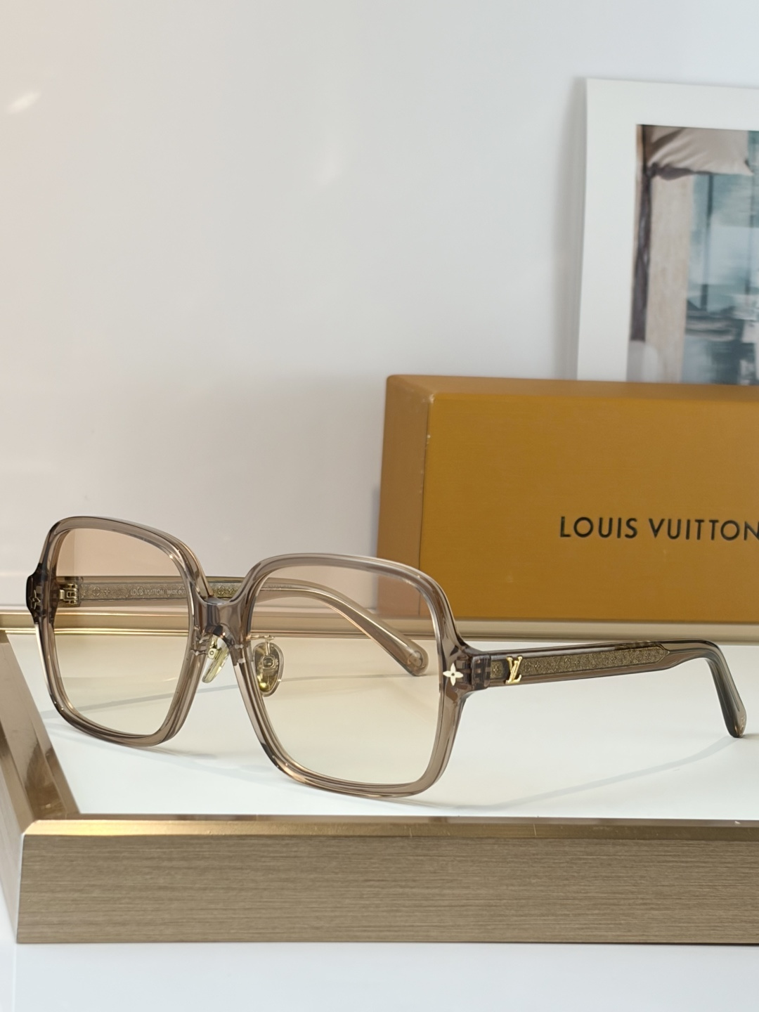 刘亦菲LOUIS VUITTOMODEL：Z3044ESIZE：56口16-145