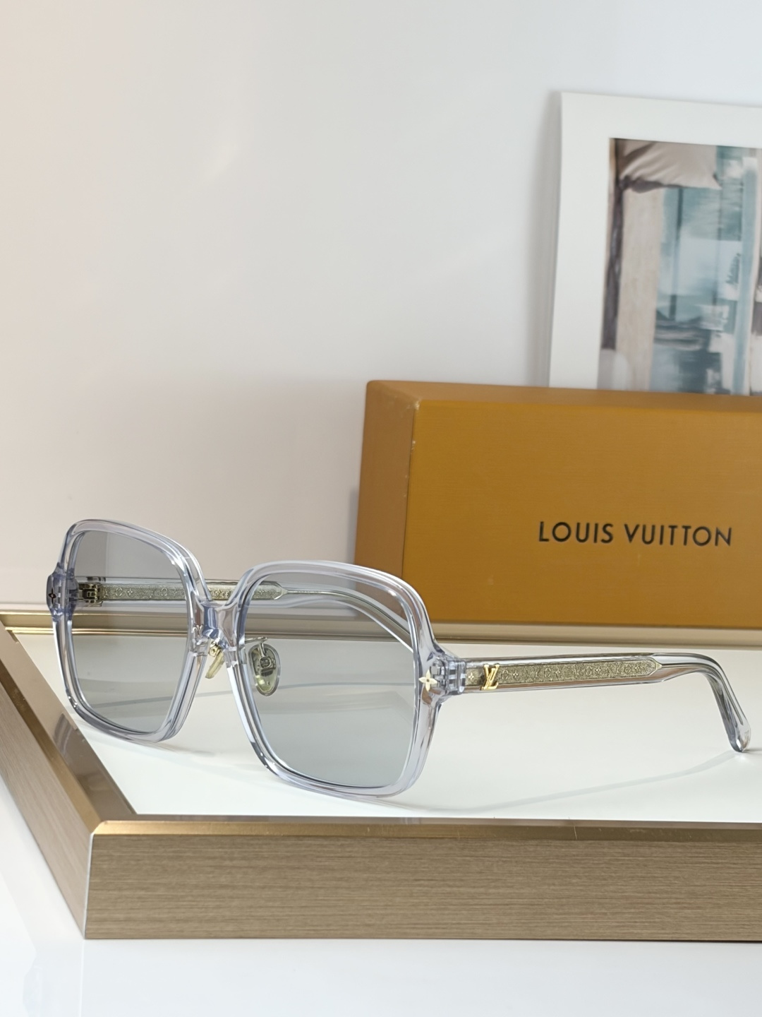 刘亦菲LOUIS VUITTOMODEL：Z3044ESIZE：56口16-145