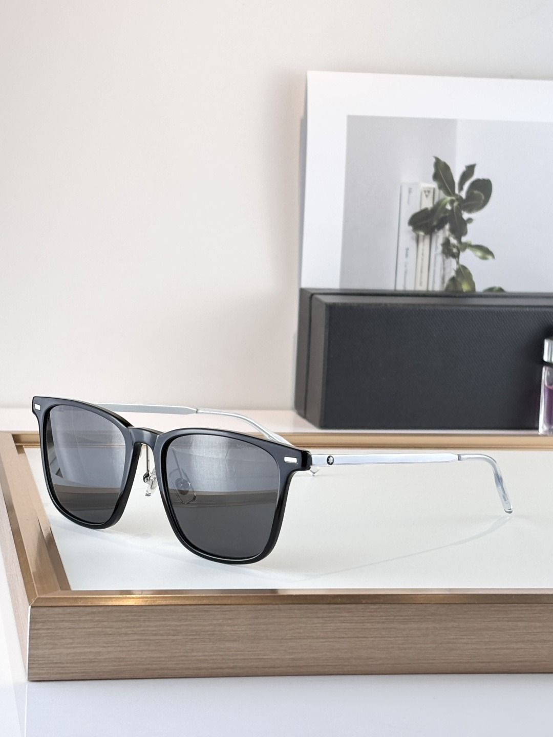 MONT BLANMODEL:MB0395ONSIZE: 52口18-145Titanium 钛 far