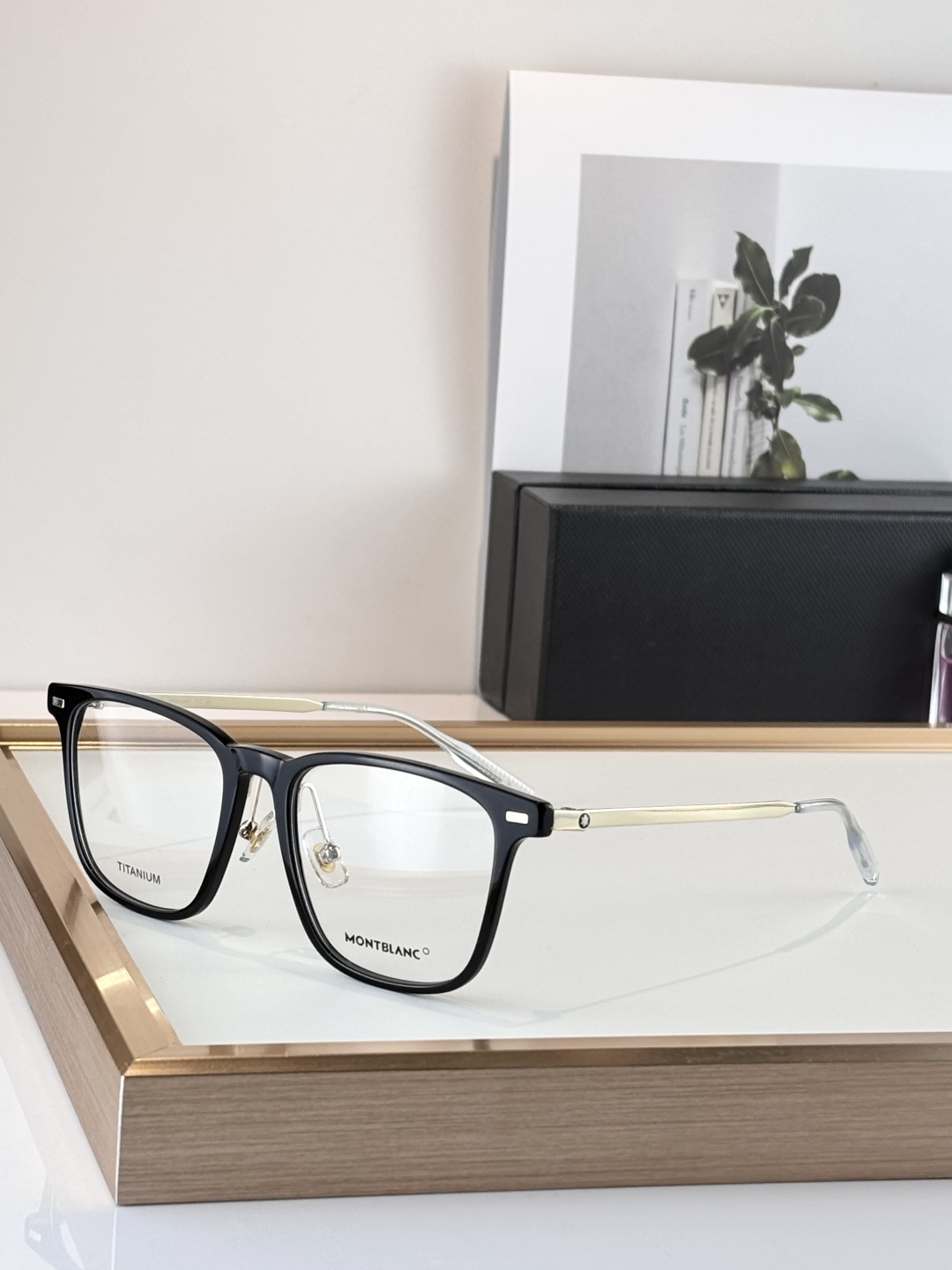 MONT BLANMODEL:MB0395ONSIZE: 52口18-145Titanium 钛 far