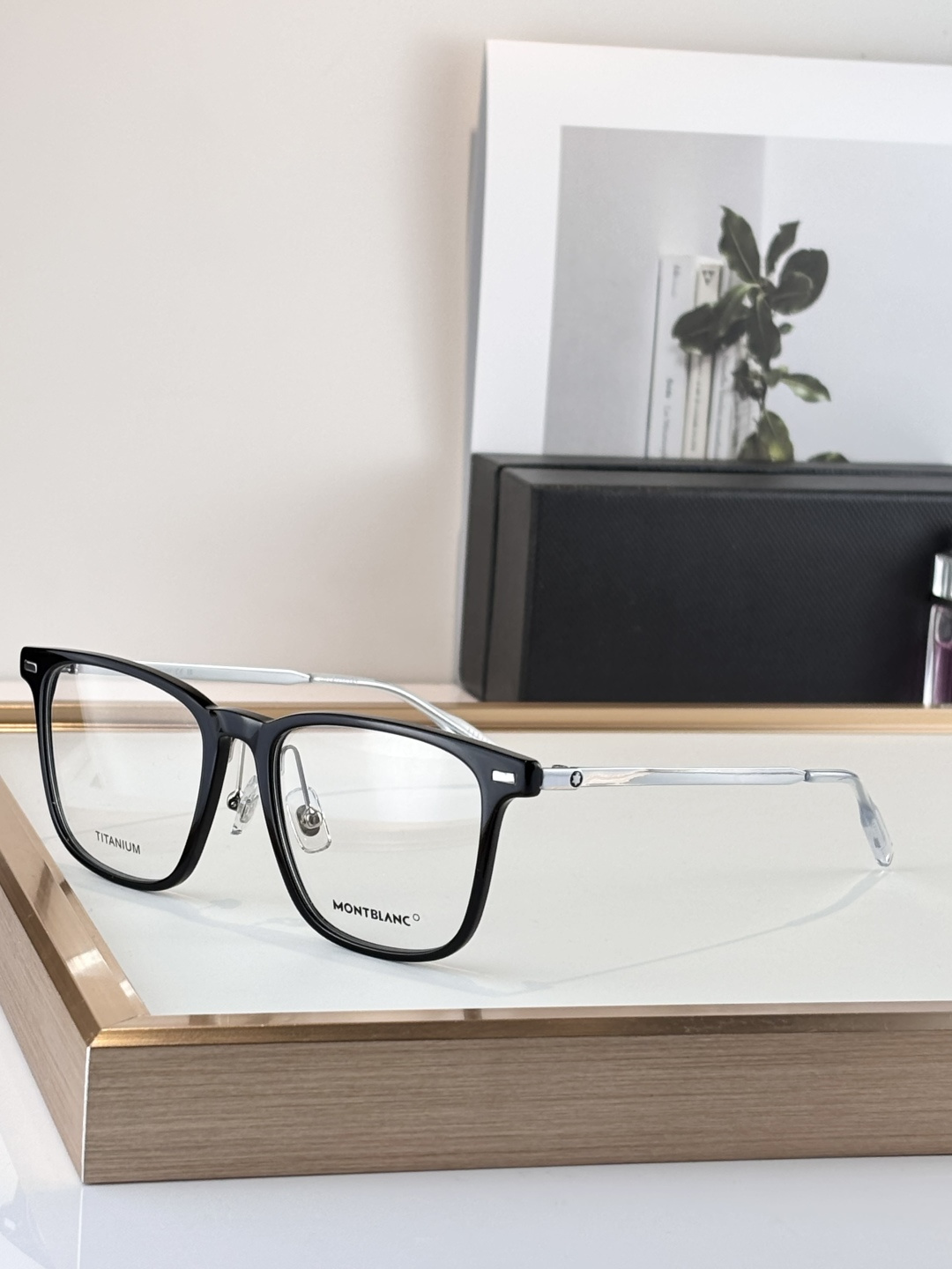 MONT BLANMODEL:MB0395ONSIZE: 52口18-145Titanium 钛 far