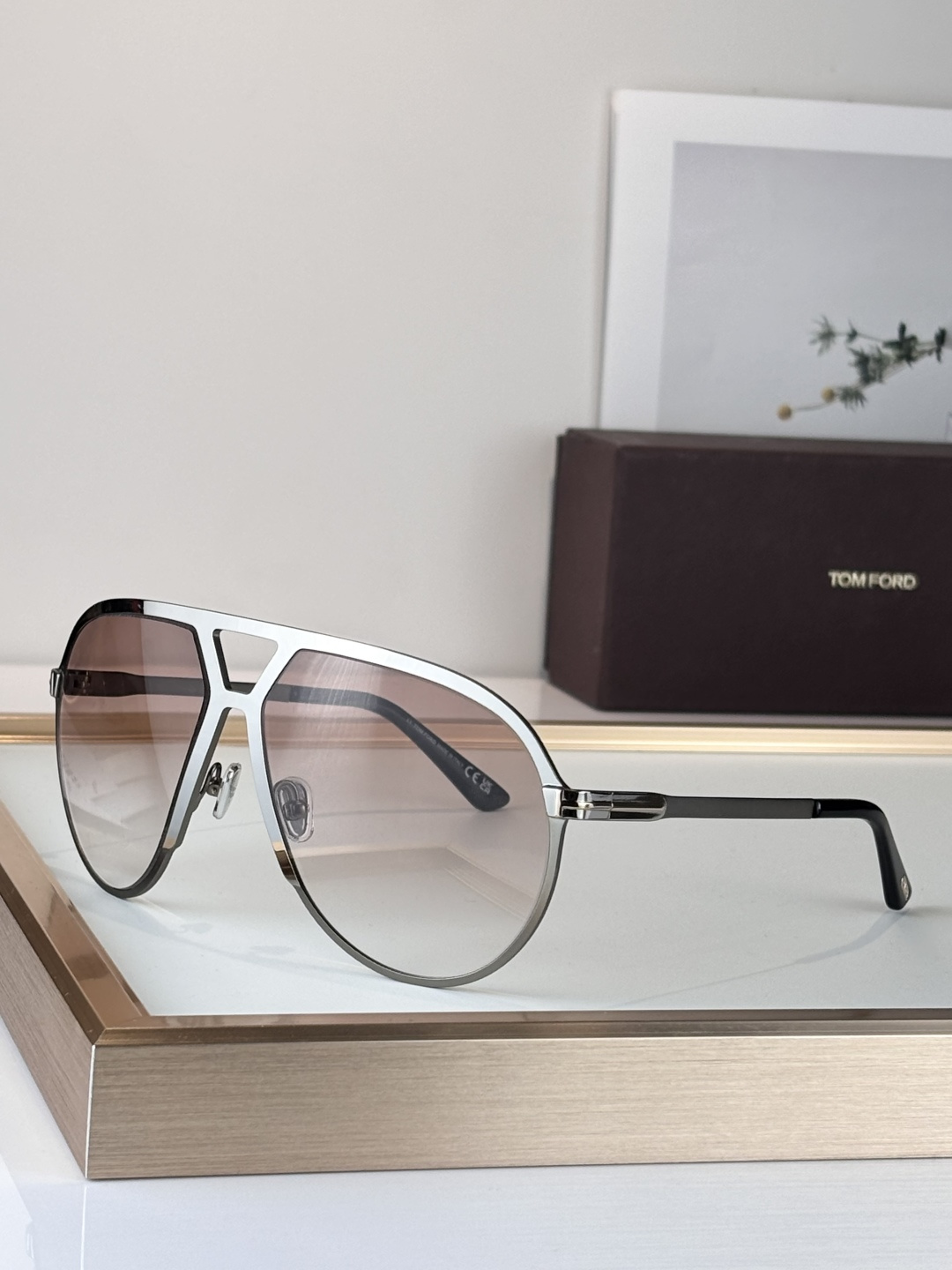 oversizedTom For*Mod:TF1060Size：64-14-135超大框上脸有范原版鼻托