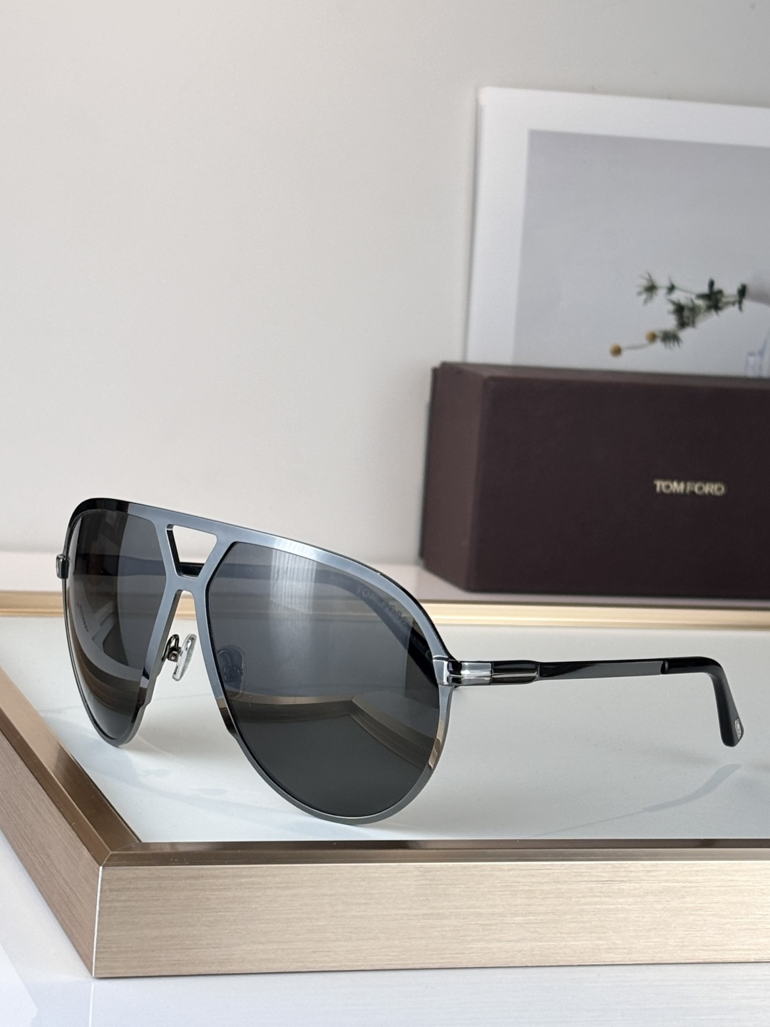 oversizedTom For*Mod:TF1060Size：64-14-135超大框上脸有范原版鼻托