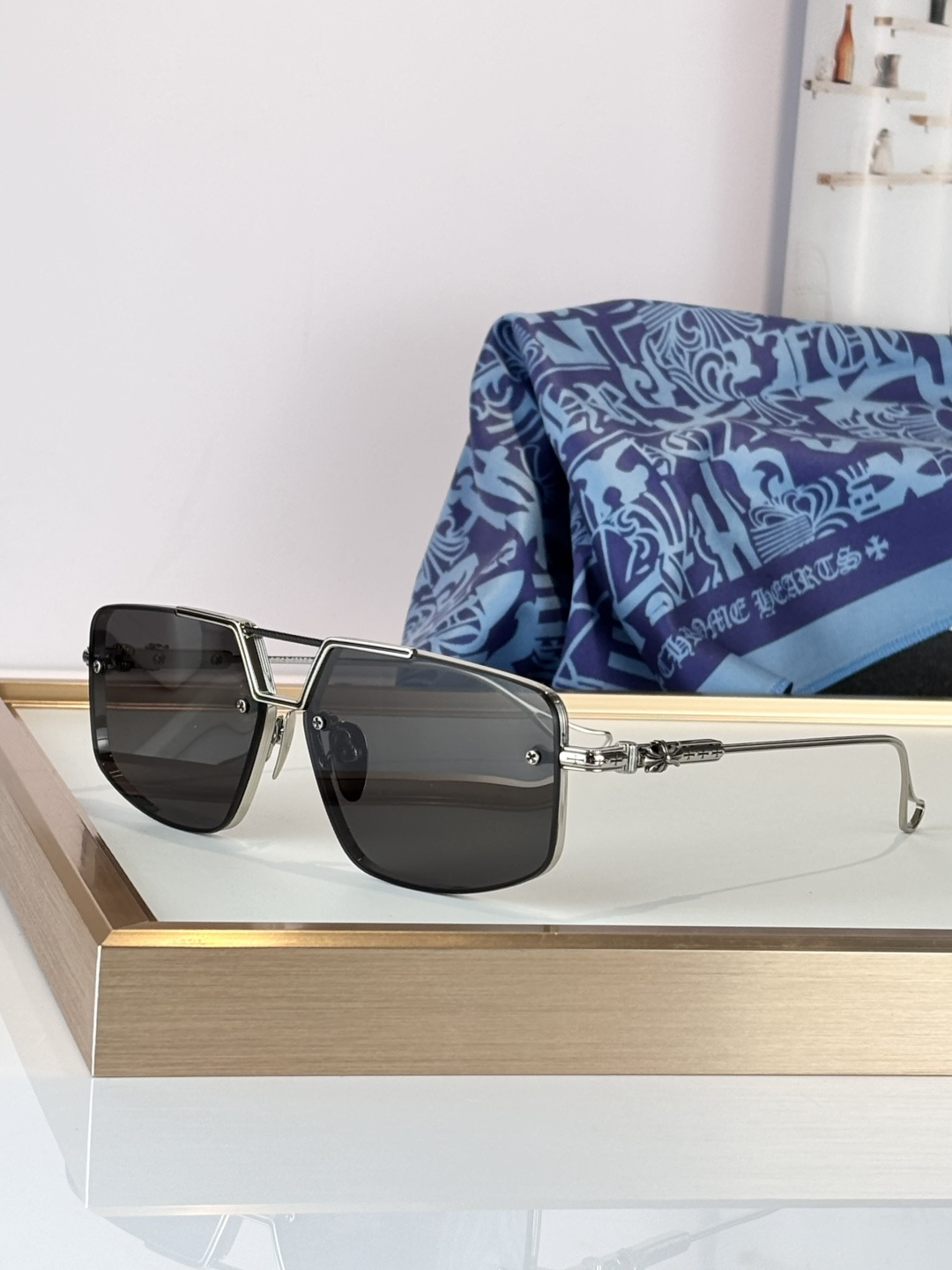 Chrome HeatsMod：LOVERODSize：60-14-143立体logo彰显品质Zeiss