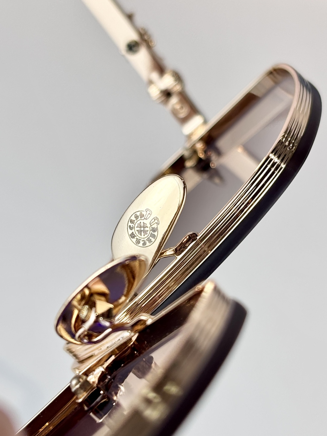 Chrome Heats Mod：LOVEROD Size：60-14-143 立体logo彰显品质 Zeiss len