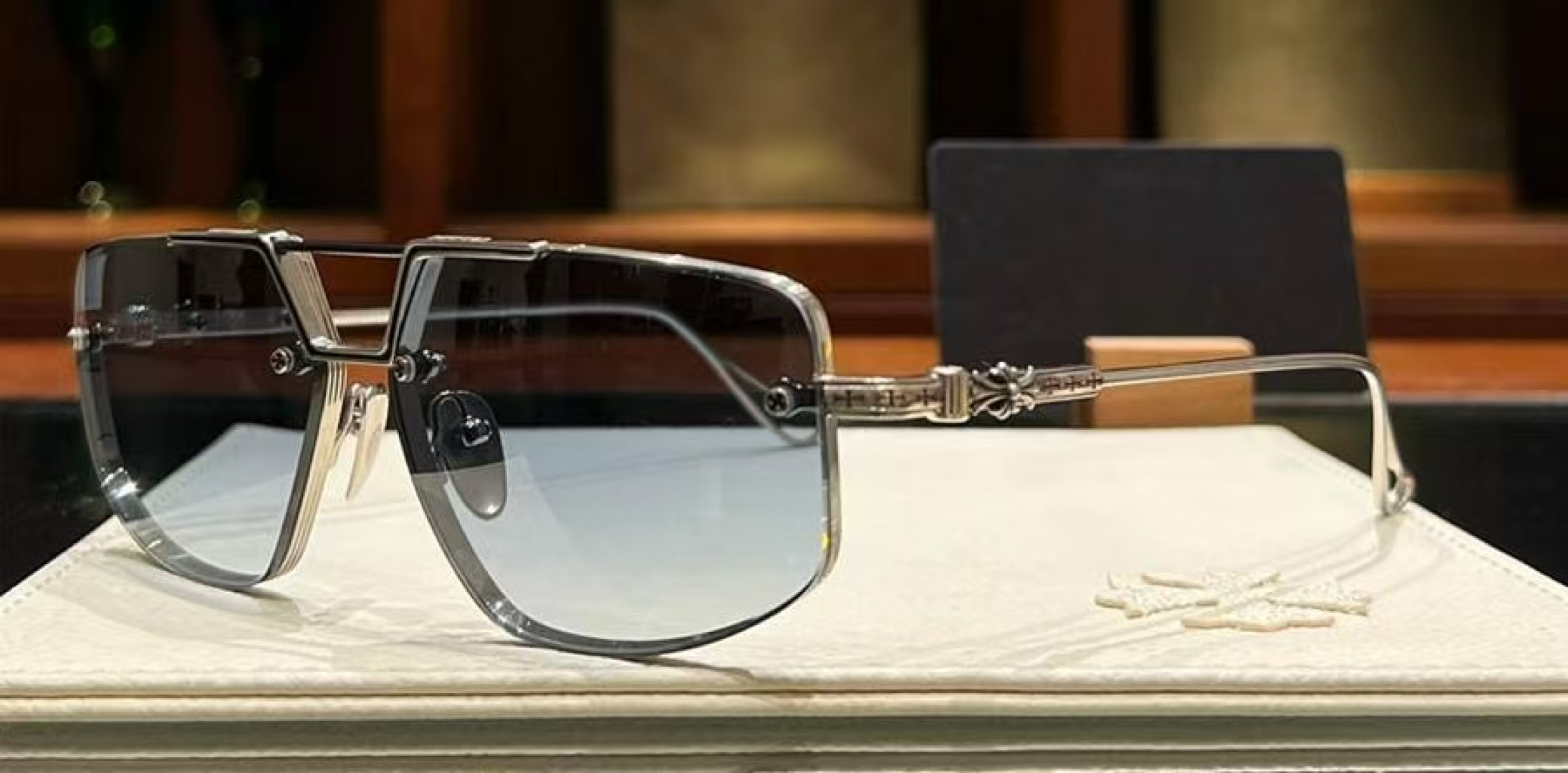 Chrome HeatsMod：LOVERODSize：60-14-143立体logo彰显品质Zeiss