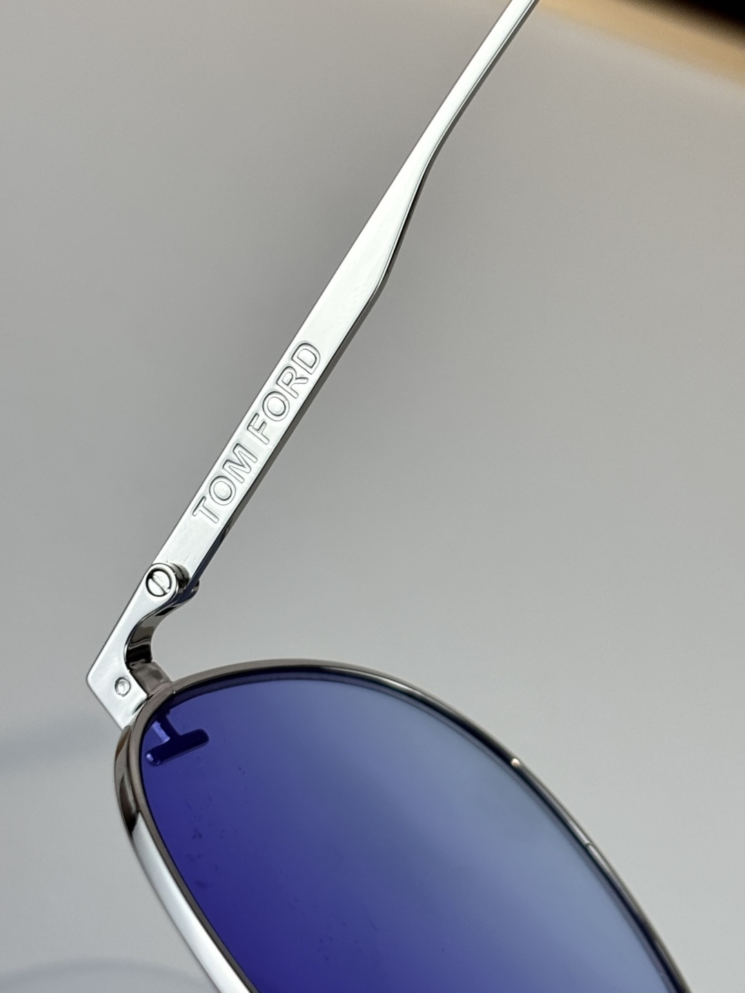 Tom FordMod：TF1018Size：60-11-145高级感十足对版鼻托