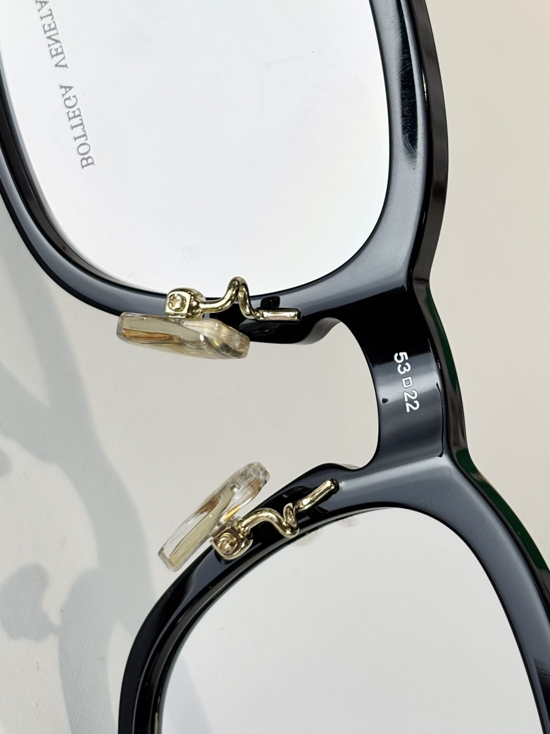 Bottega Venet*MODEL：BV1404OASIZE：53口22-145