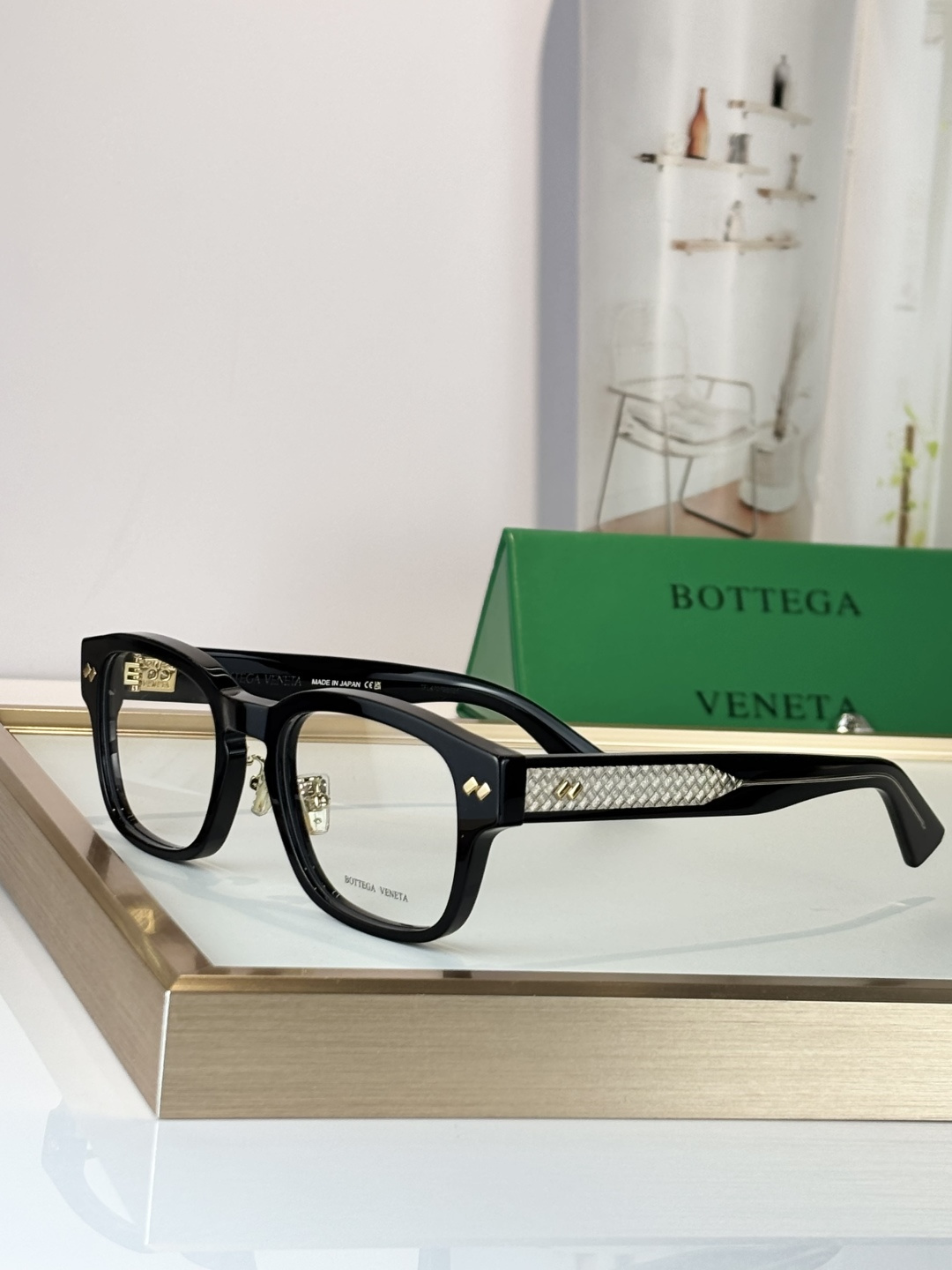 Bottega Venet*MODEL：BV1404OASIZE：53口22-145