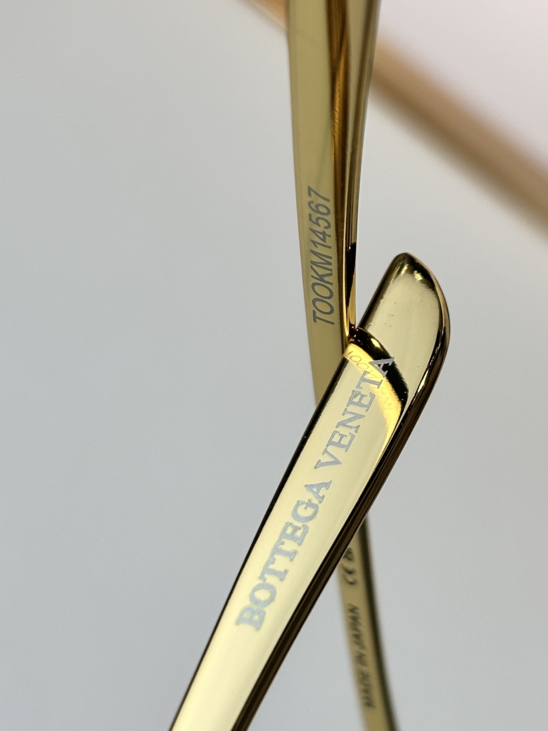 BOTTEGA VENET*MODEL：BV1439SSIZE：53口20-145