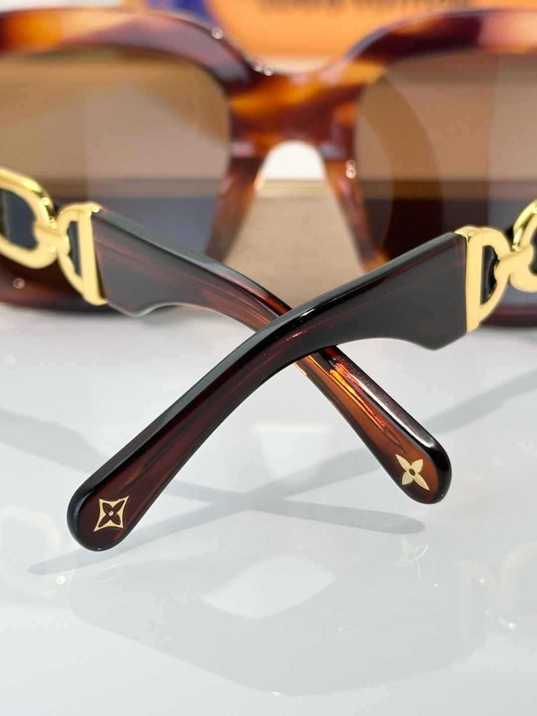 LOUIS VUITTONMODEL：Z2861USIZE：51口22-140