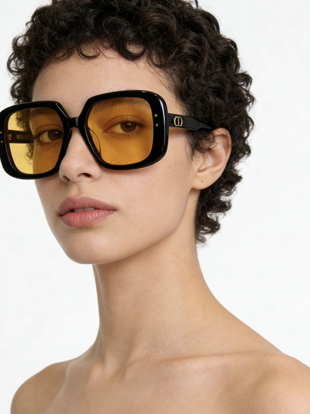 OVERSIZED DIORHIGHLIGHTMOD:S3FSize:56口17