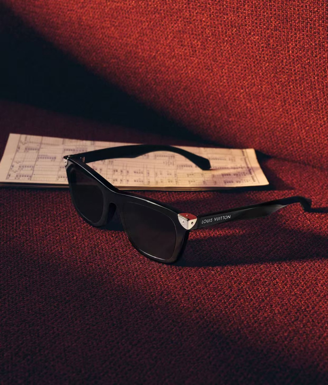 LOUIS VUITTO*MOD：Z3158USize：52口24-145