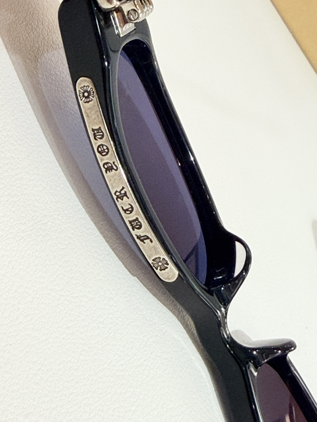 𝘾𝙝𝙧𝙤𝙢𝙚 𝙃𝙚𝙖𝙧𝙩𝙨Mod：LORD’NSize：52口17-148手工打磨抛光立体logo彰显品