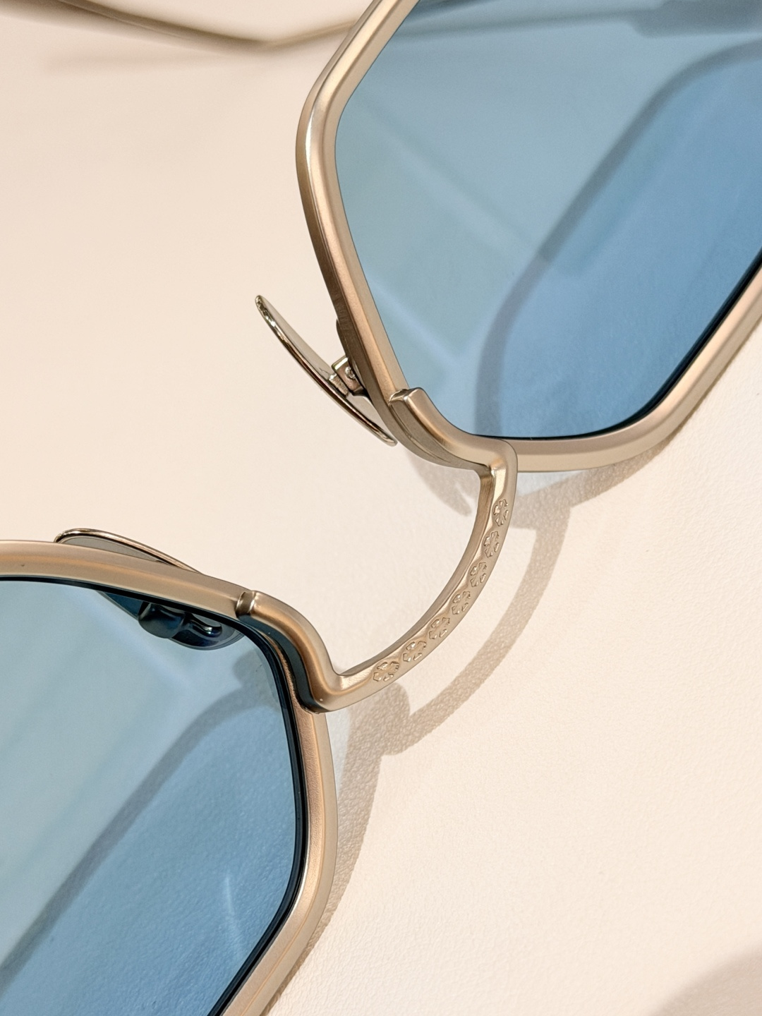 𝘾𝙃𝙍𝙊𝙈𝙀 𝙃𝙀𝘼𝙍𝙏MOD：DATA SSSize：52口22-140