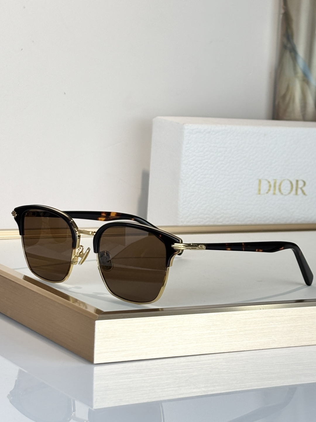 DiorMOD：DiorBlackSuitO S24USize：49口19 145