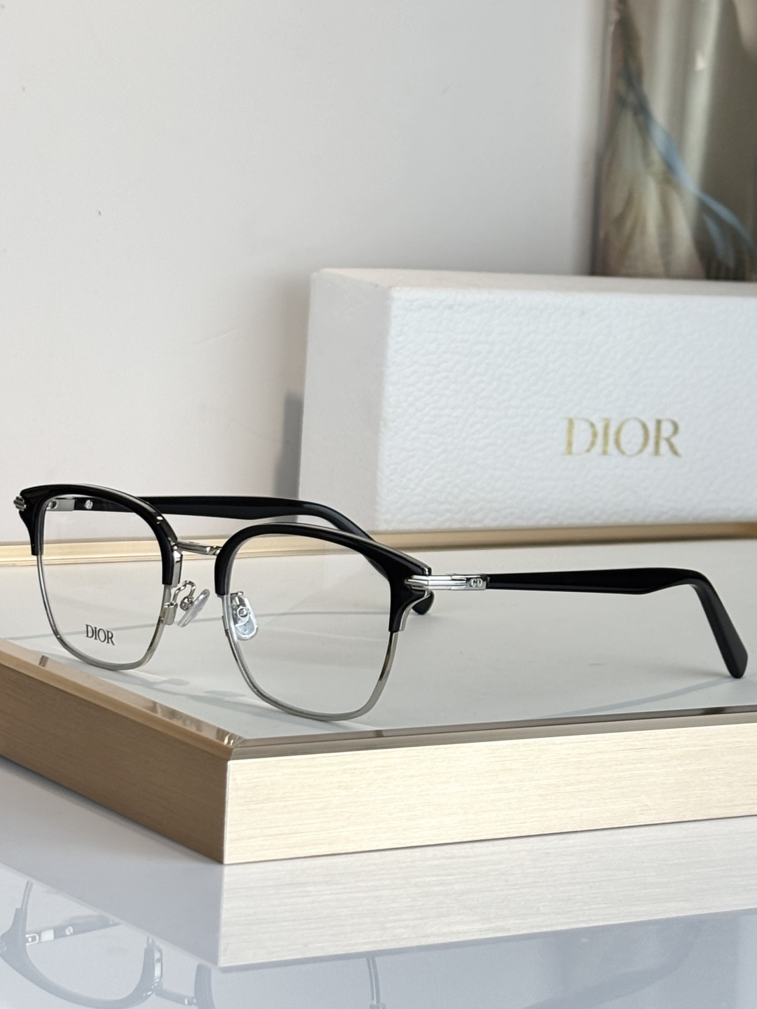 DiorMOD：DiorBlackSuitO S24USize：49口19 145