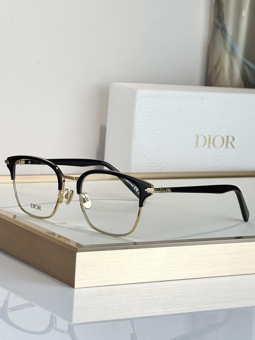 DiorMOD：DiorBlackSuitO S24USize：49口19 145