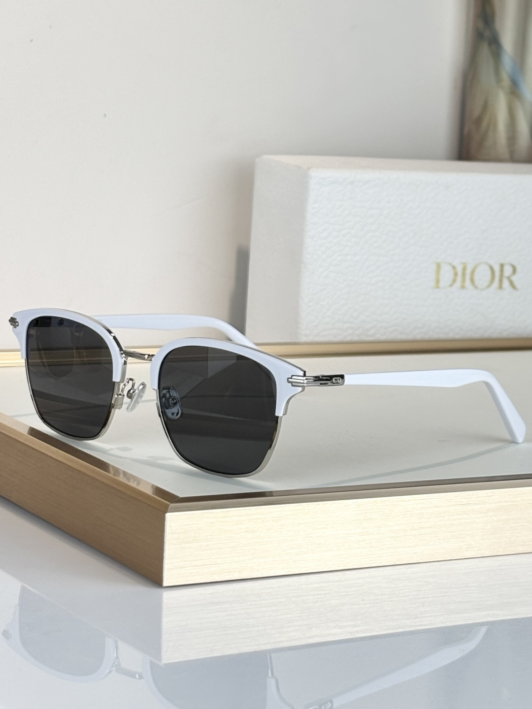 DiorMOD：DiorBlackSuitO S24USize：49口19 145