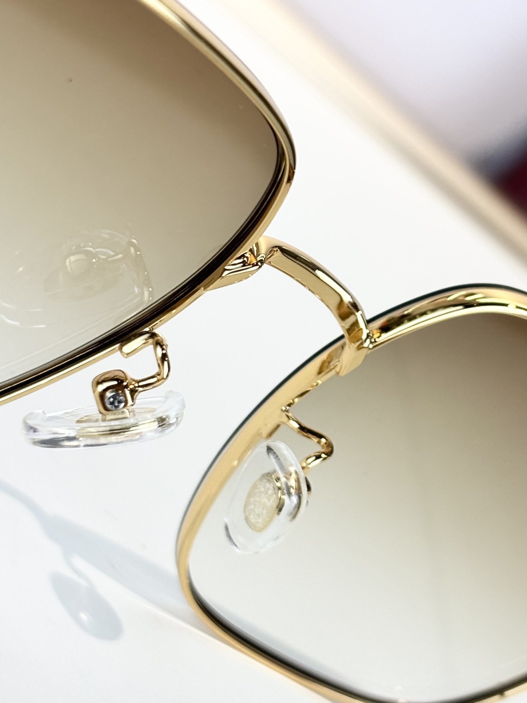 GUCCIMOD：GG1552SSize：59口18-145。