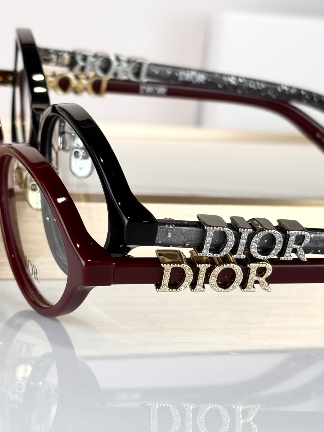 DIORMOD：DiorTreasure R1FSize：57口17-145