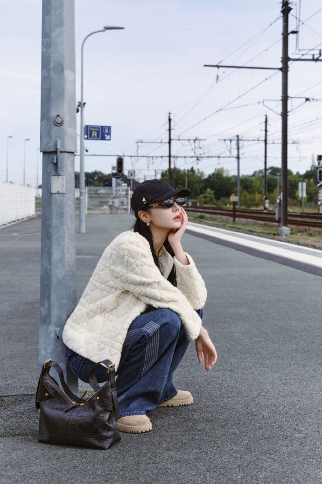 DIORMOD：DiorTreasure R1FSize：57口17-145