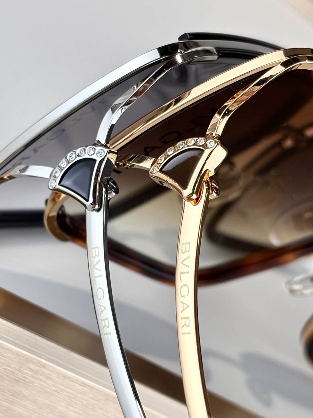 BVLGAR*MODEL：BV 9002BSIZE：62口18-140