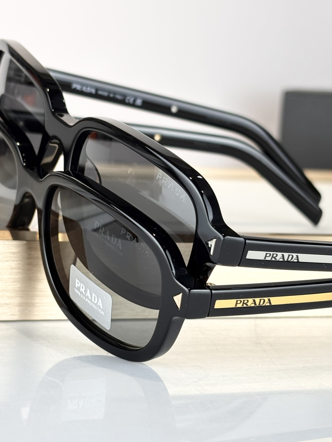 PRADAMODEL：PR D06SSIZE：50口20-140。