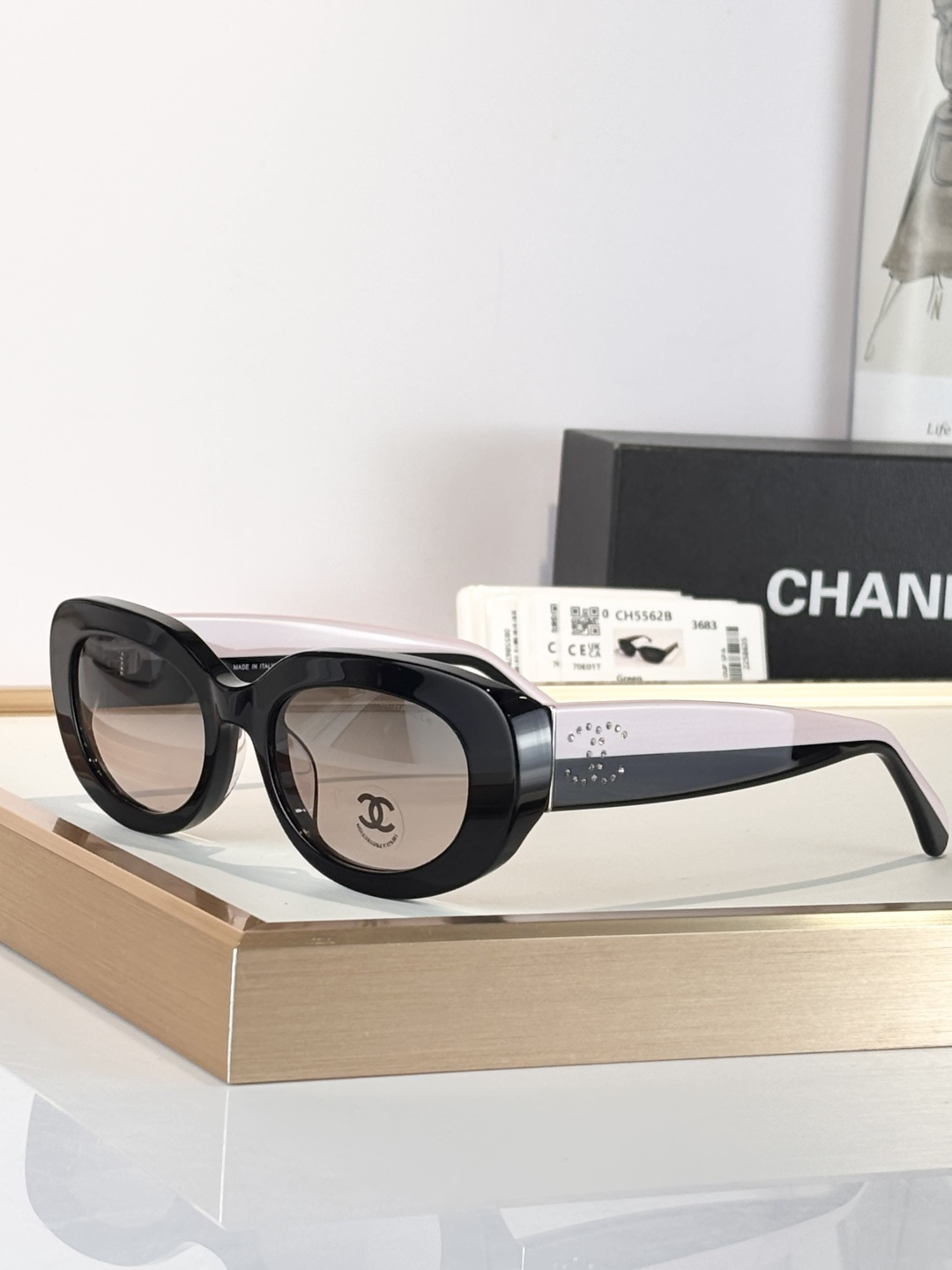 CHANELMODEL：CH5562BSIZE：53口19-140