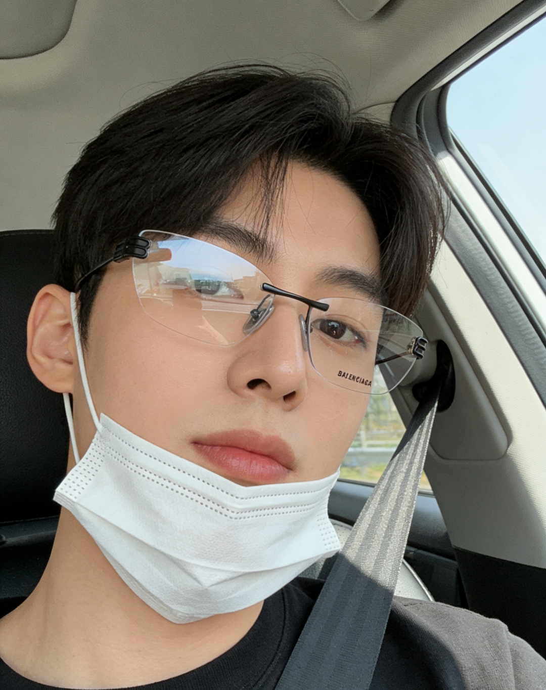 BALENCIAG* Mod：BB0490OSize：62口16-145