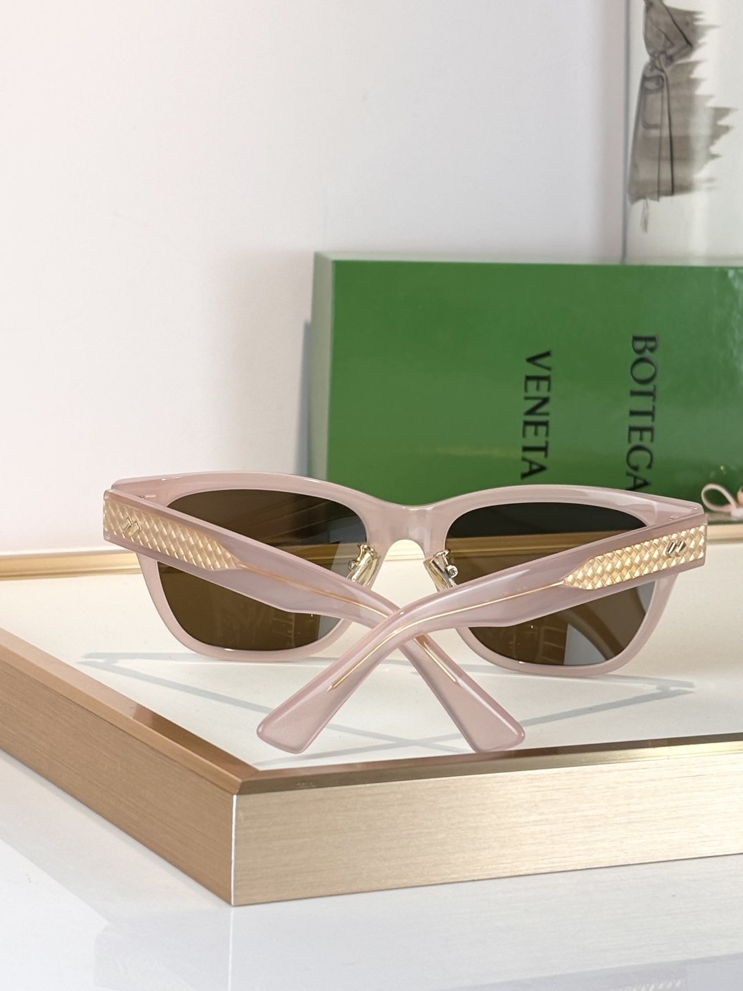 Bottega Venet*Mod：BV1402SKSize：55口19-145