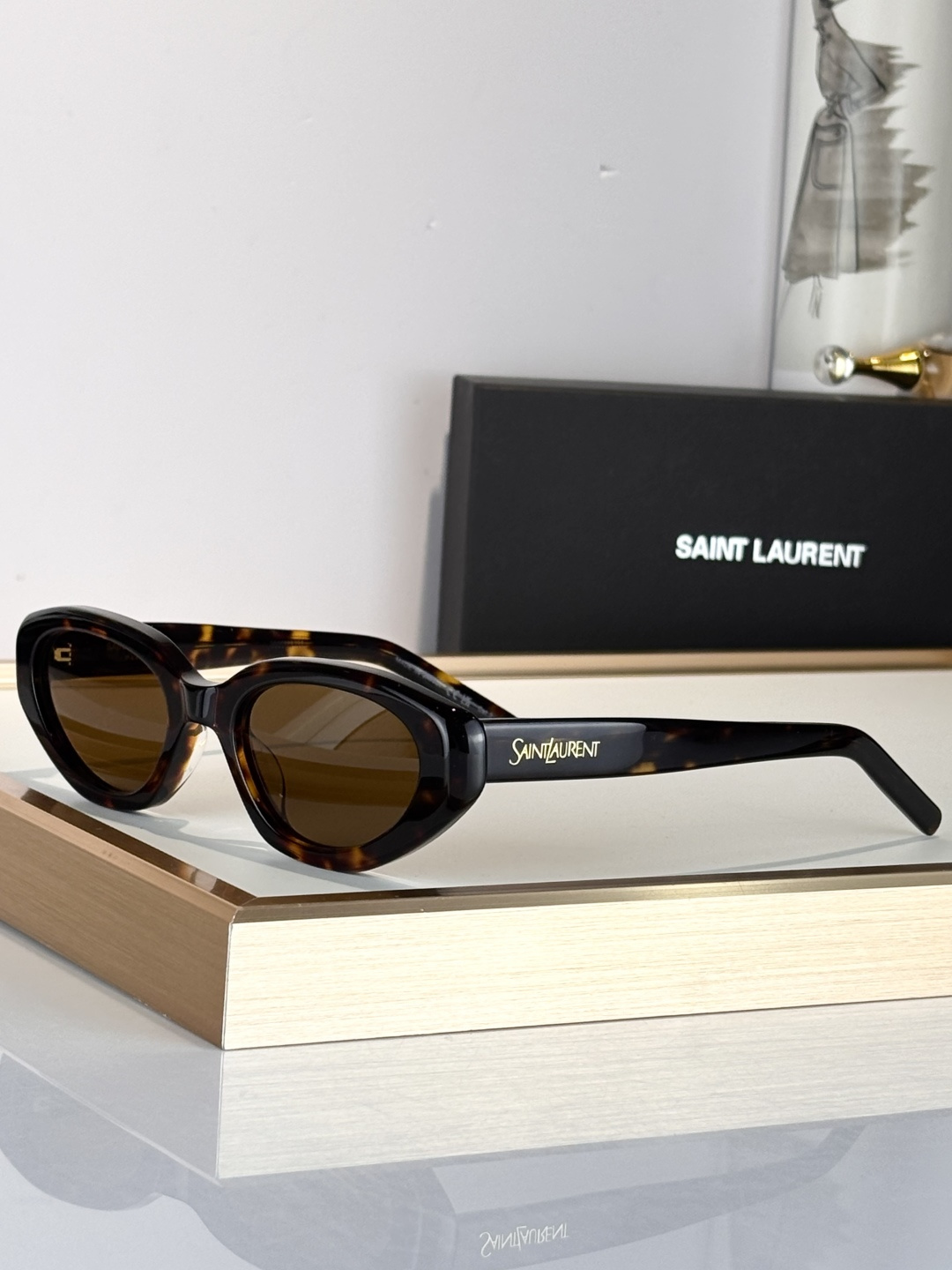 SAINT LAUREN*MODEL：SLM181/FSIZE：52口20-145