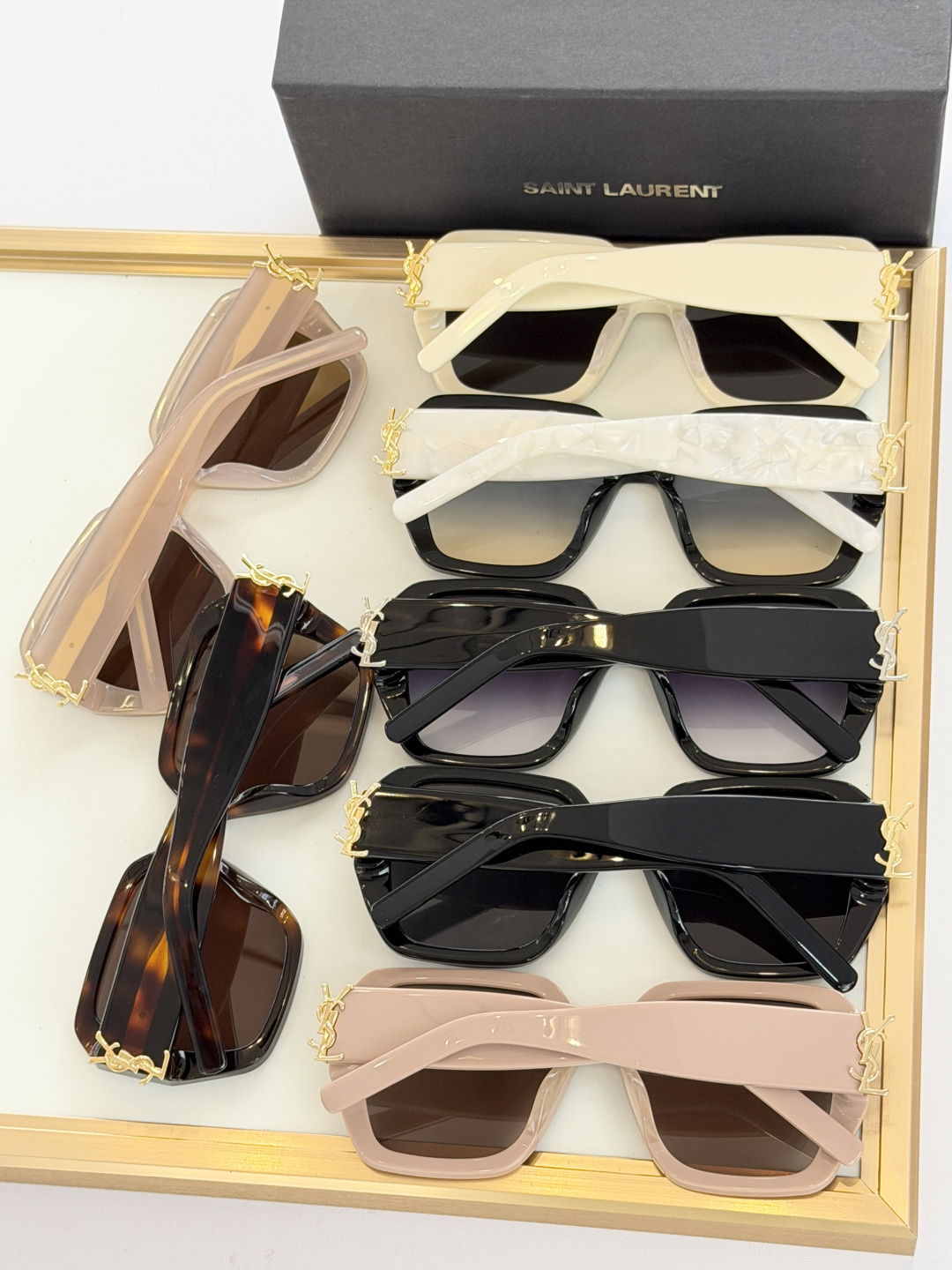 Saint Laurent SAINT LAURENL