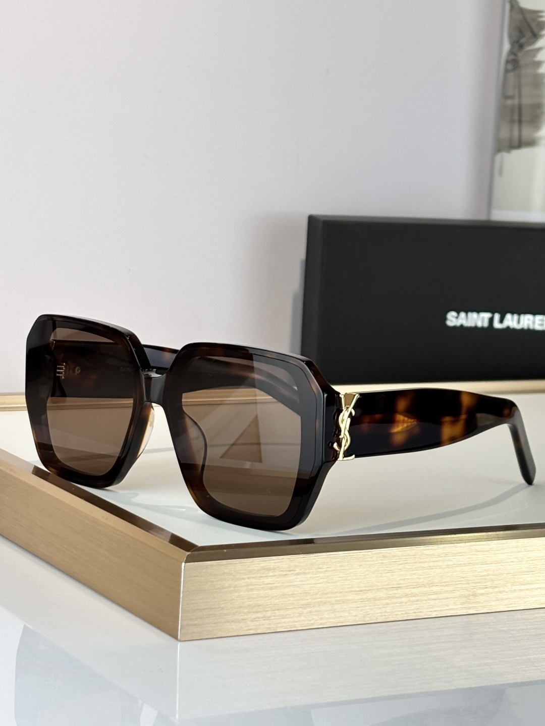 oversized SAINT LAURENL TOP QUALITY MOD:SLM118 size：