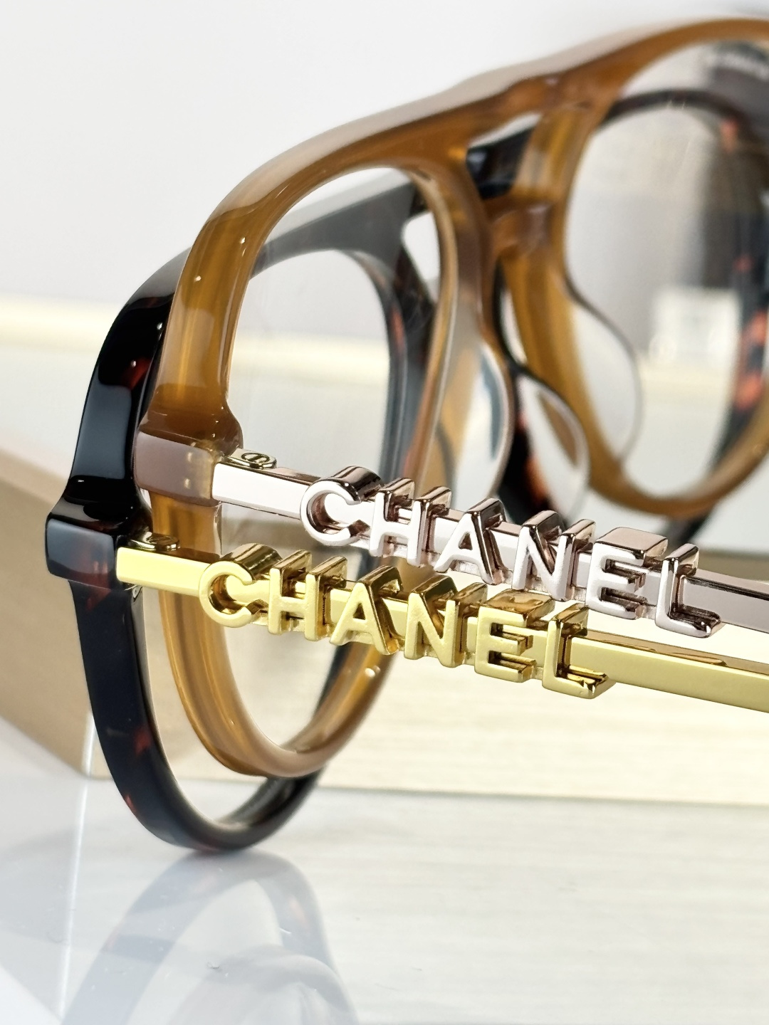 CHANEL￼MODEL：3503 SIZE：56口18-140