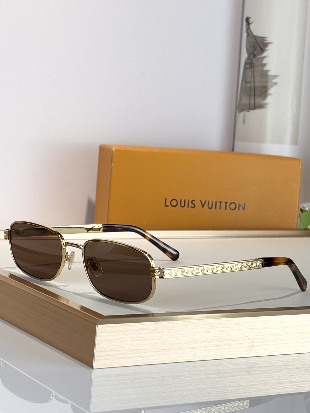 LOUIS VUITTO*MODEL：Z2931USIZE：54口20-145