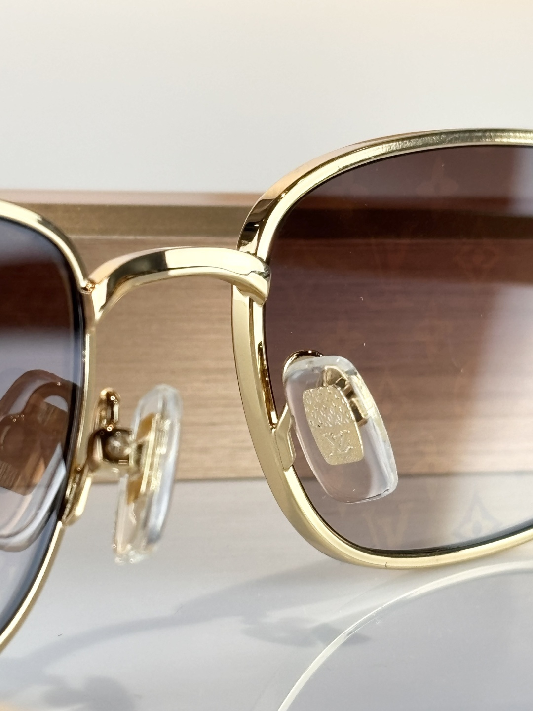 LOUIS VUITTO*MODEL：Z2931USIZE：54口20-145