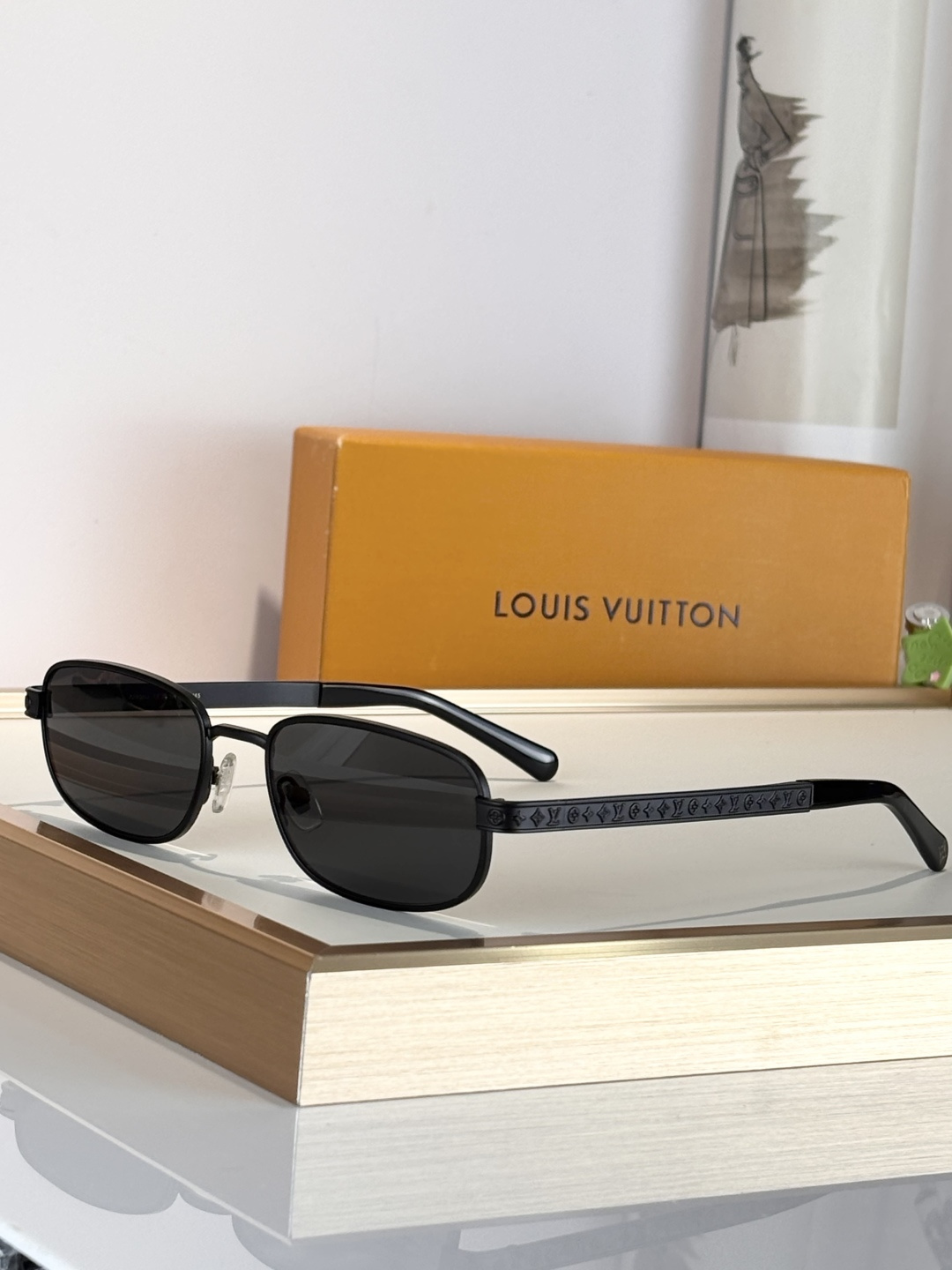 LOUIS VUITTO*MODEL：Z2931USIZE：54口20-145