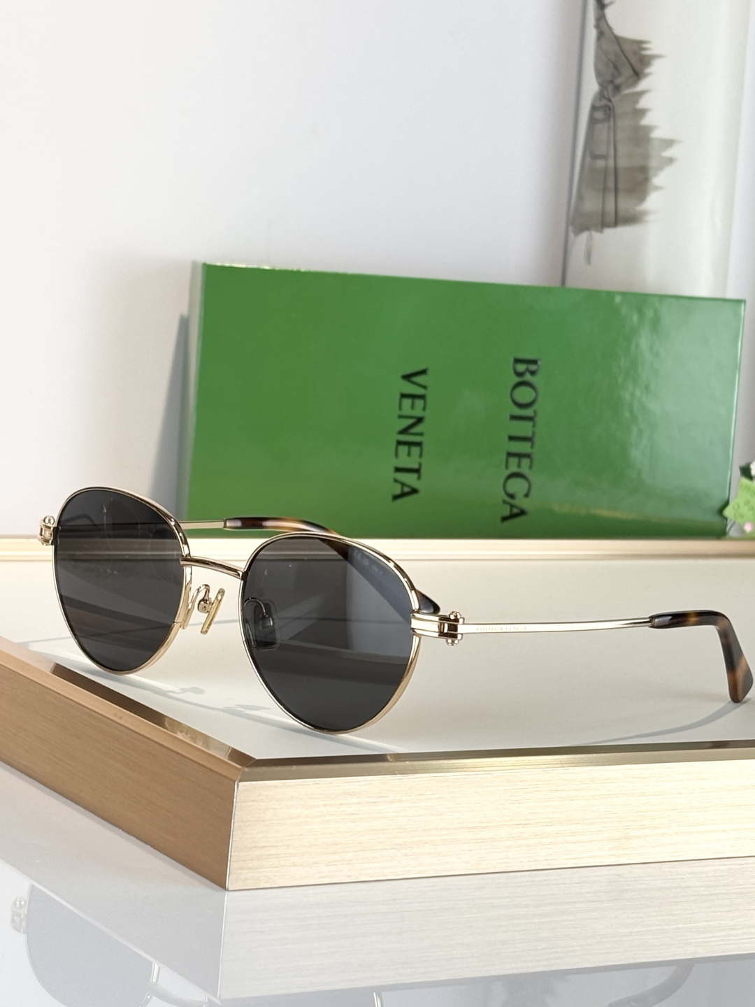 BOTTEGA VENET*MODEL：BV1382SSIZE：51口20-145