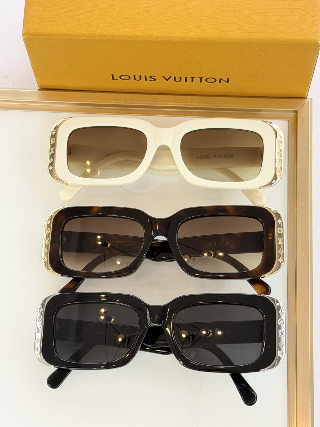 Louis Vuitton Louis Vuitton