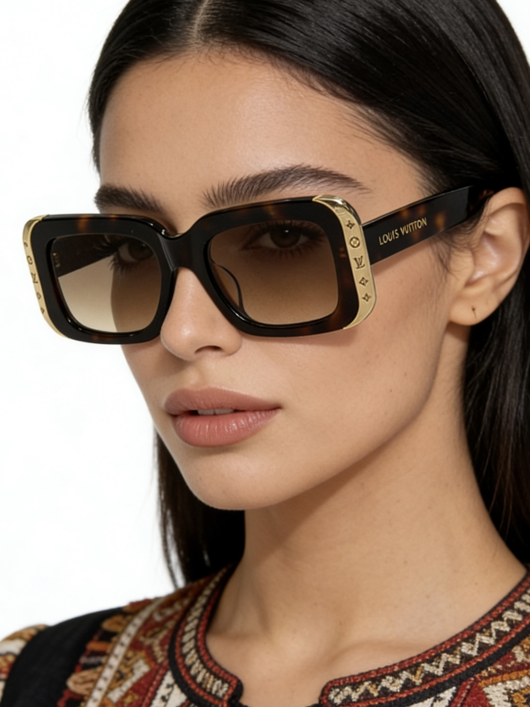 Louis VuittonMOD:Z1649 Z1651 Z1652size:53-17–145ToP 