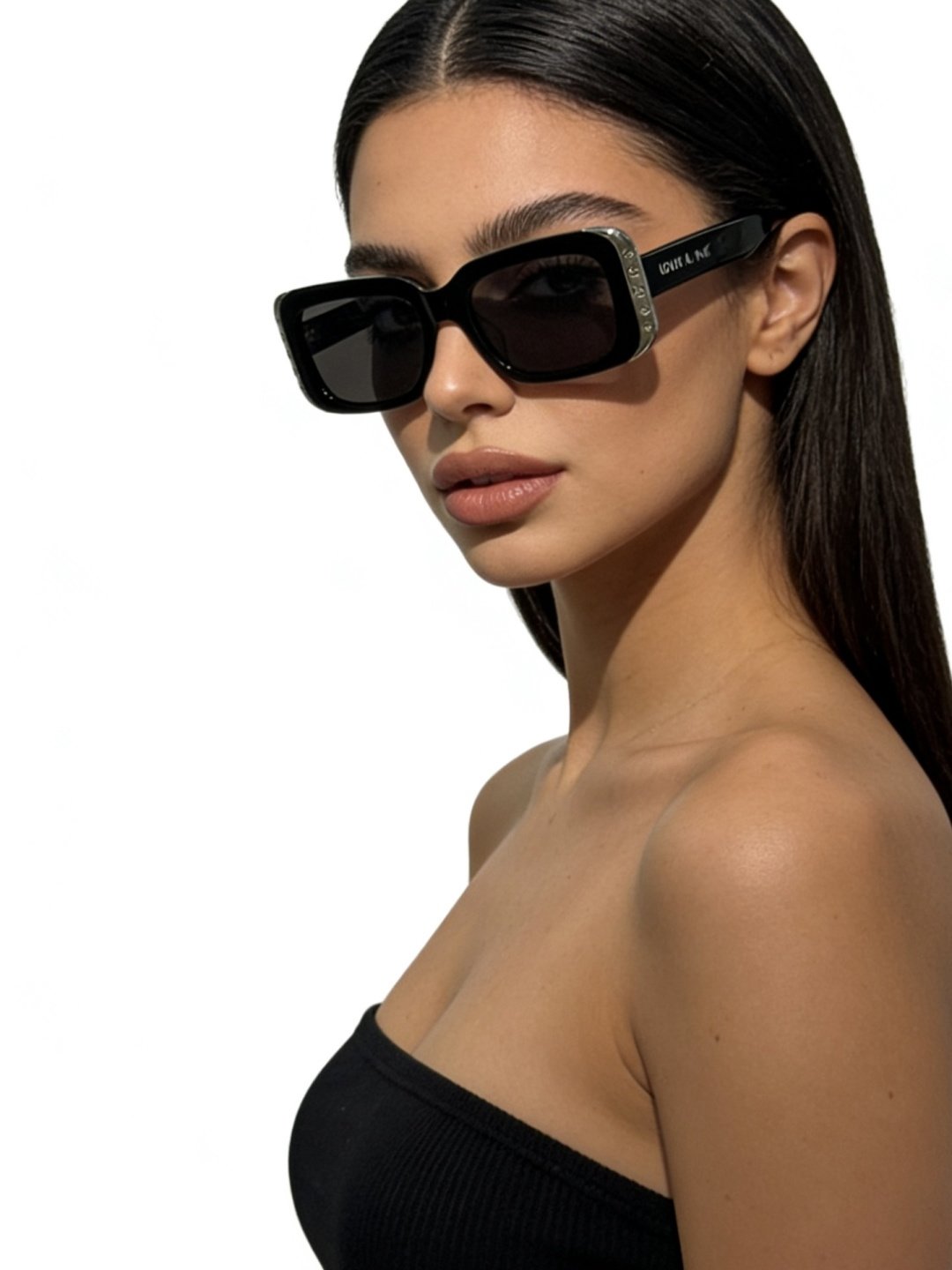 Louis VuittonMOD:Z1649 Z1651 Z1652size:53-17–145ToP 