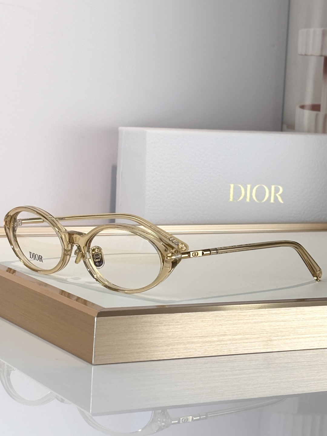 DIORMOD：MiniCD R8FSize：52口17-145