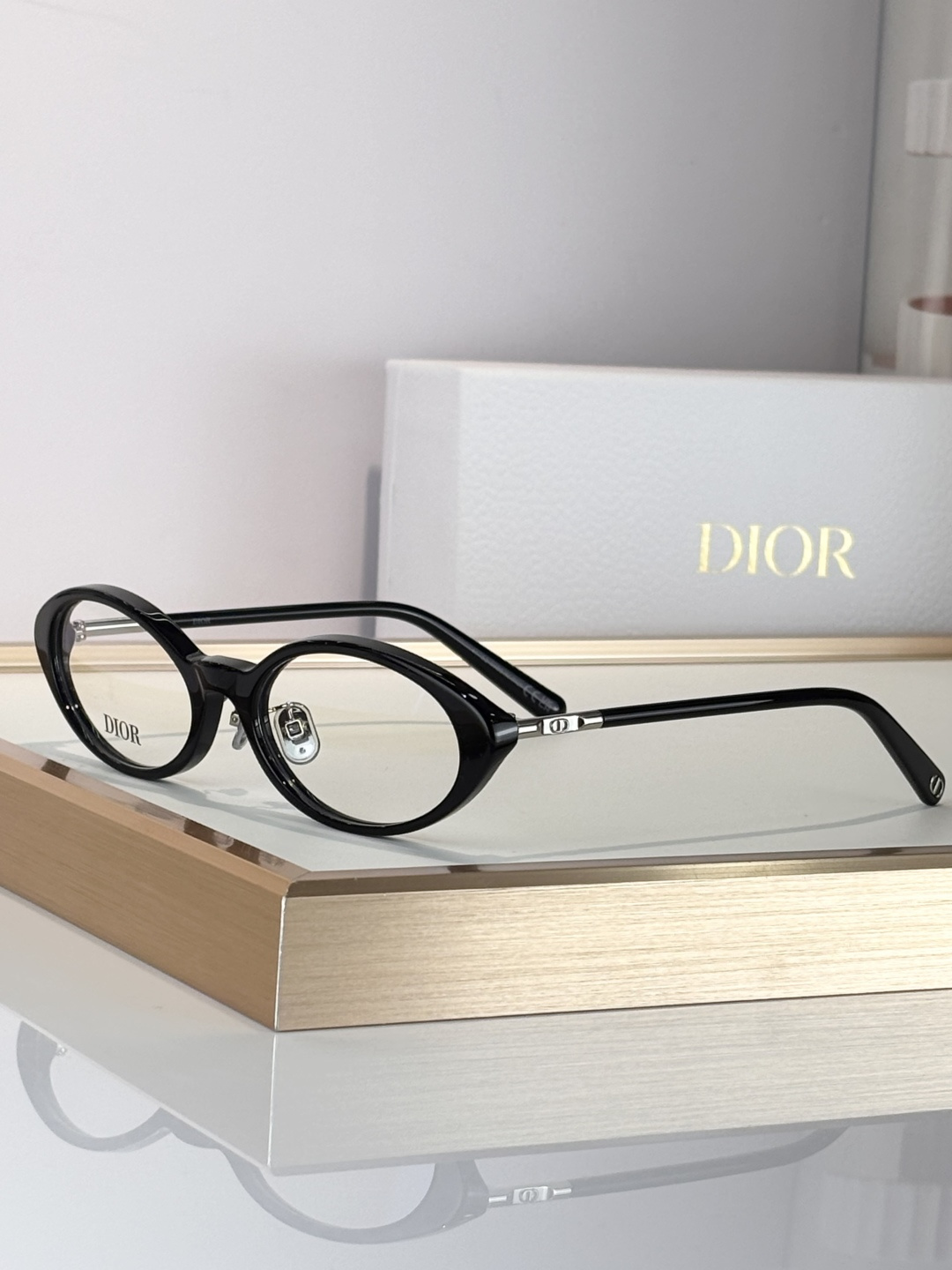 DIORMOD：MiniCD R8FSize：52口17-145