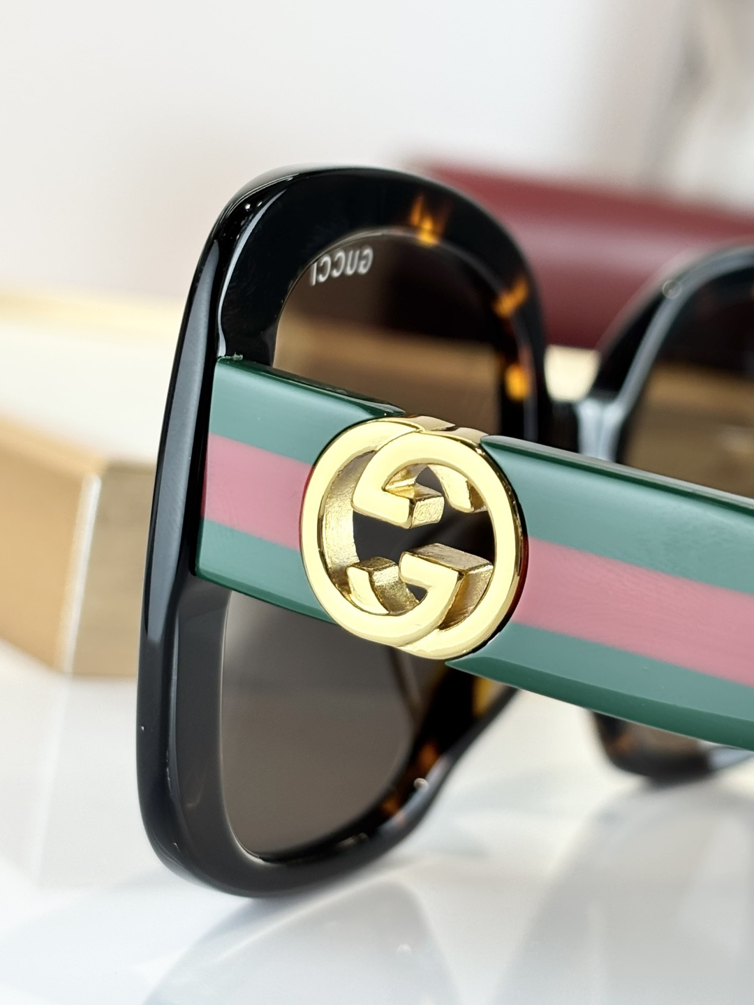 GUCCIMOD:GG1029SSize:56口21-142