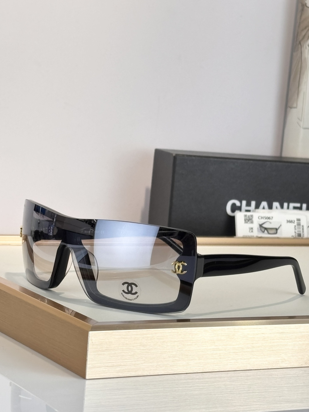 CHANELMODEL：CH5507SIZE：135口125